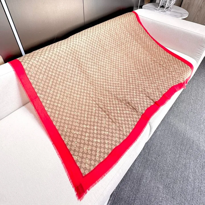 スーパーコピー グッチ マフラー