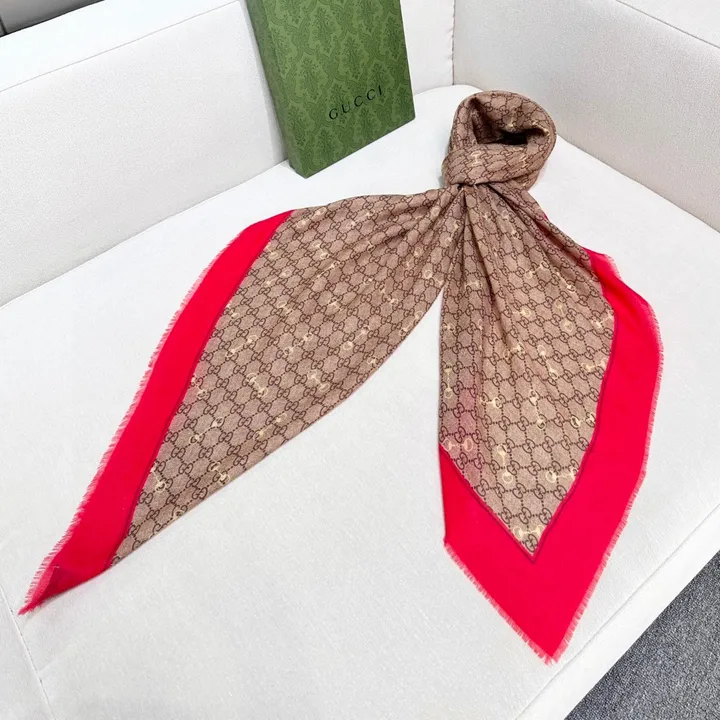 スーパーコピー グッチ マフラー