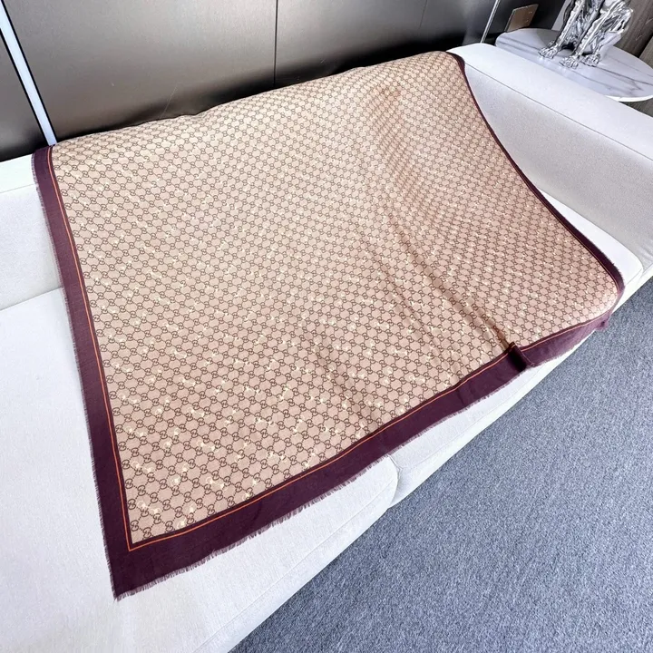 スーパーコピー グッチ マフラー