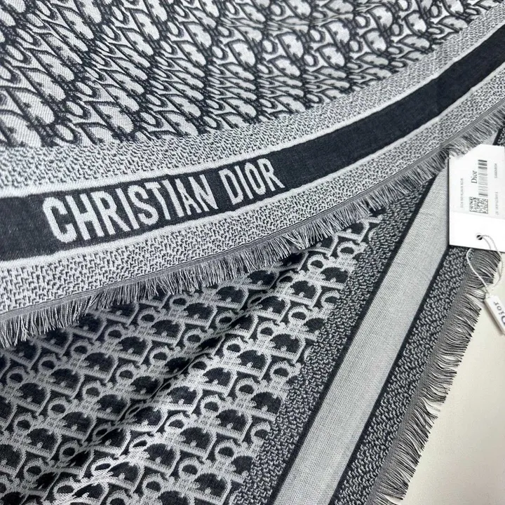 スーパーコピー グッチ マフラー