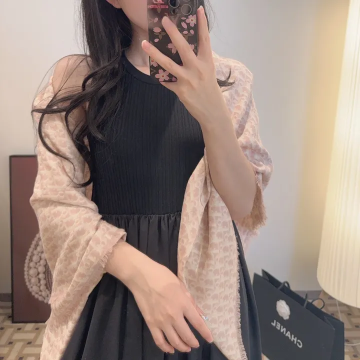 スーパーコピー ディオール マフラー