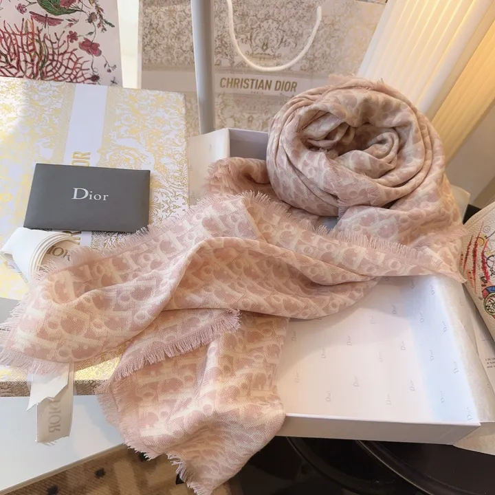 スーパーコピー ディオール マフラー