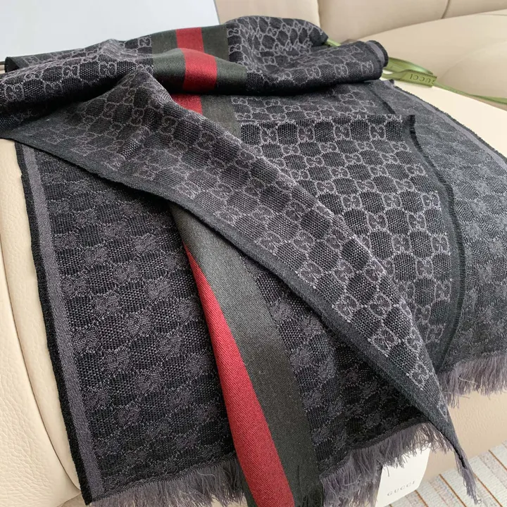 スーパーコピー グッチ マフラー