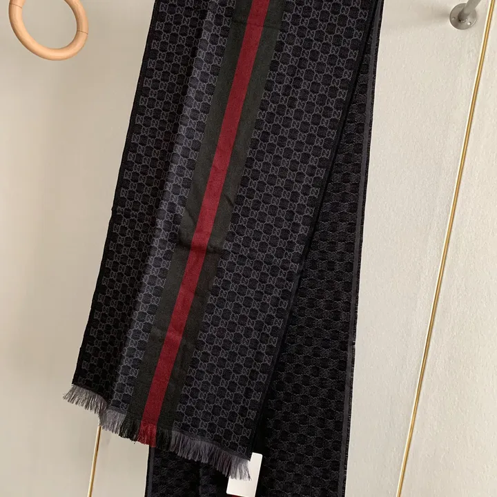 スーパーコピー グッチ マフラー