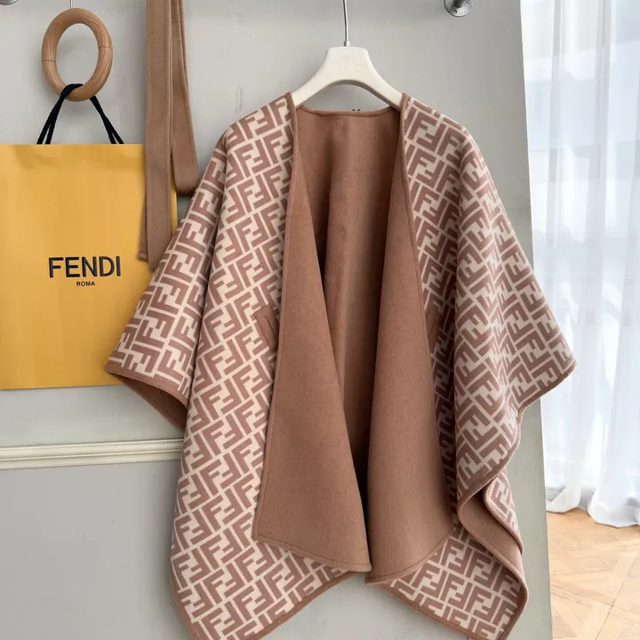 スーパーコピー フェンディ マフラー