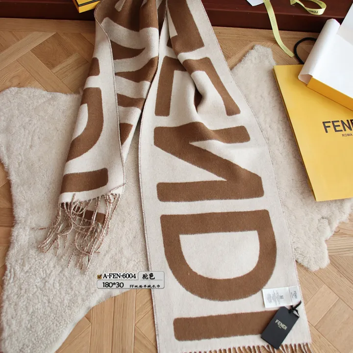 スーパーコピー フェンディ マフラー