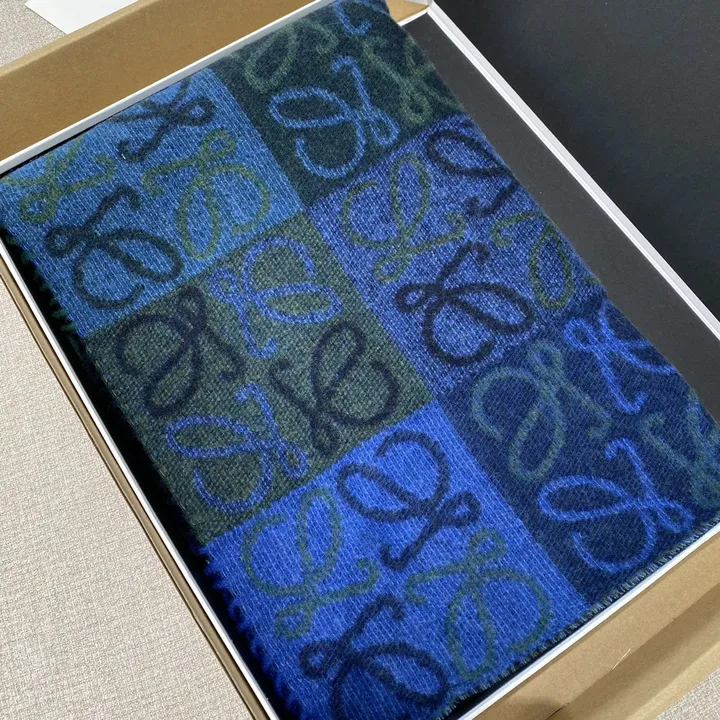 スーパーコピー ロエベ マフラー