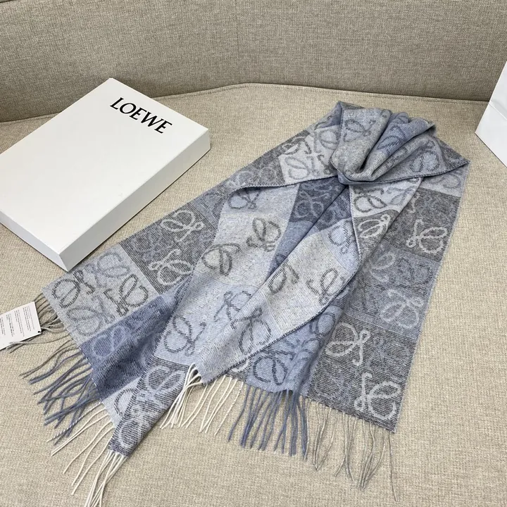 スーパーコピー ロエベ マフラー