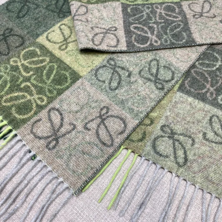 スーパーコピー ロエベ マフラー