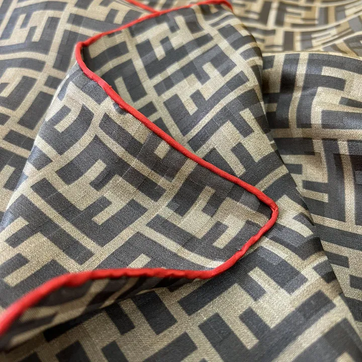 スーパーコピー フェンディ マフラー