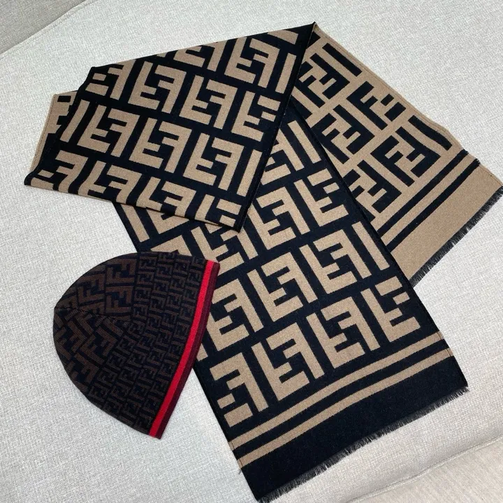 スーパーコピー フェンディ マフラー