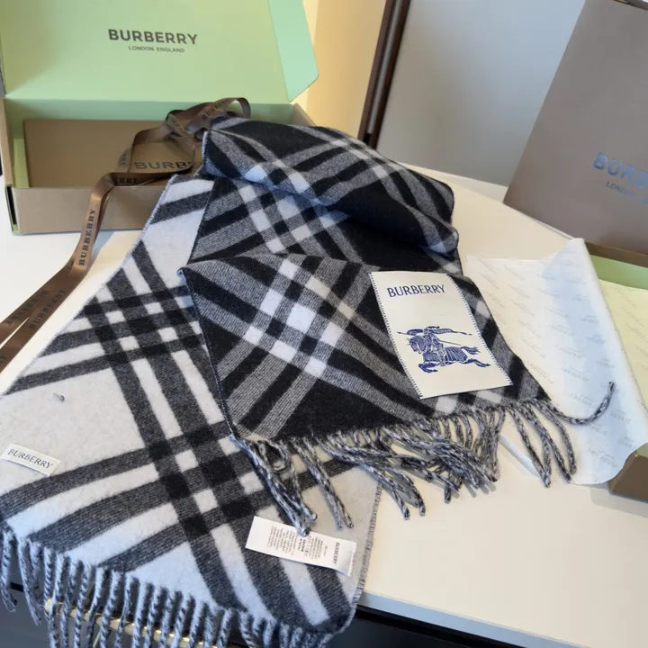 スーパーコピー バーバリー ス マフラー