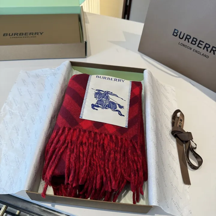 スーパーコピー バーバリー ス マフラー