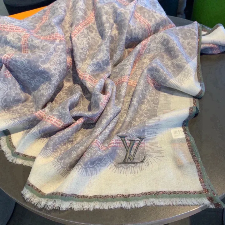 スーパーコピー ルイヴィトン マフラー