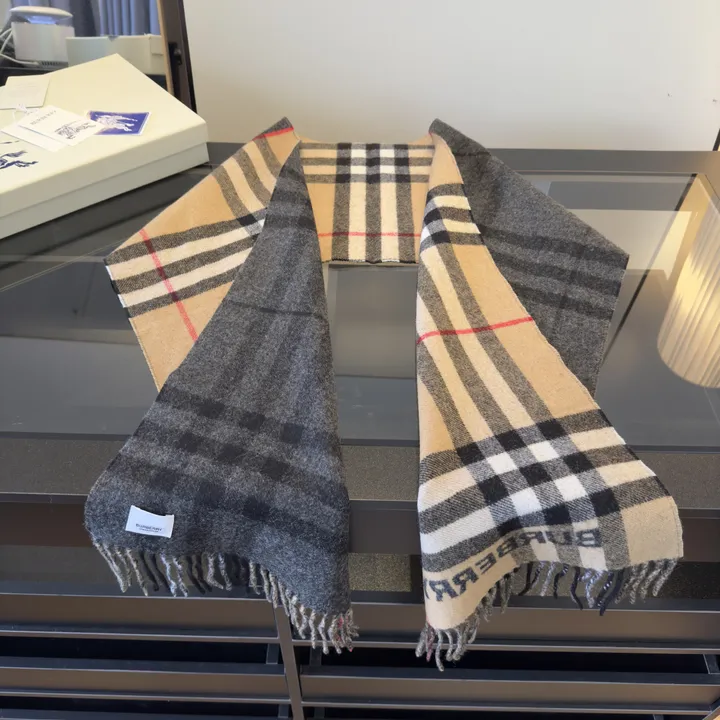 スーパーコピー バーバリー ス マフラー