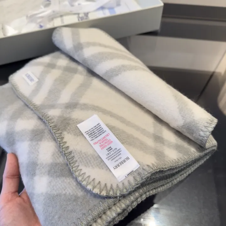 スーパーコピー バーバリー ス マフラー