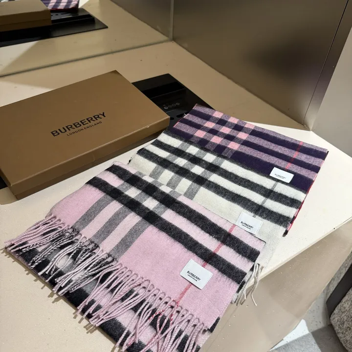 スーパーコピー バーバリー ス マフラー