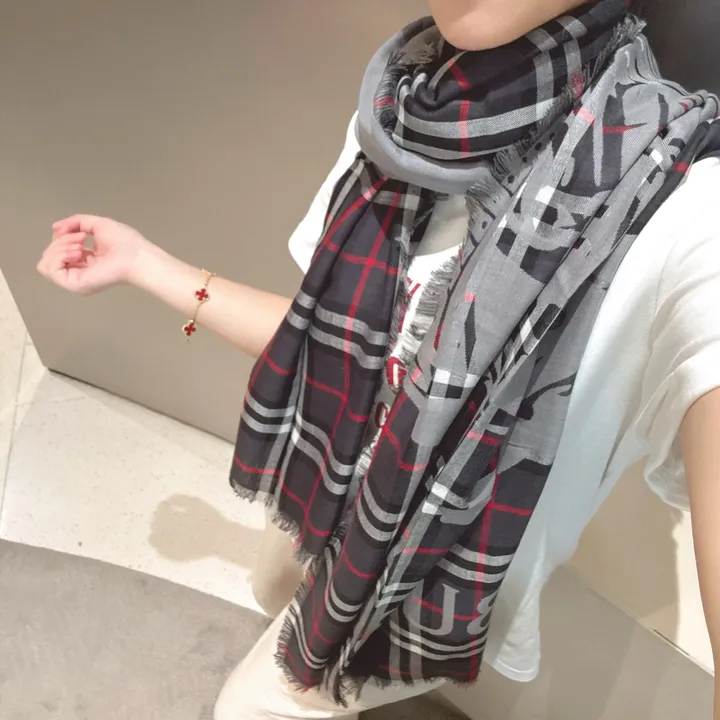 スーパーコピー バーバリー ス マフラー