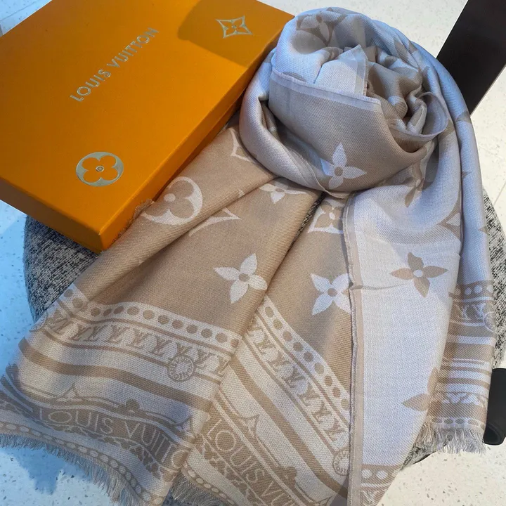 スーパーコピー ルイヴィトン マフラー