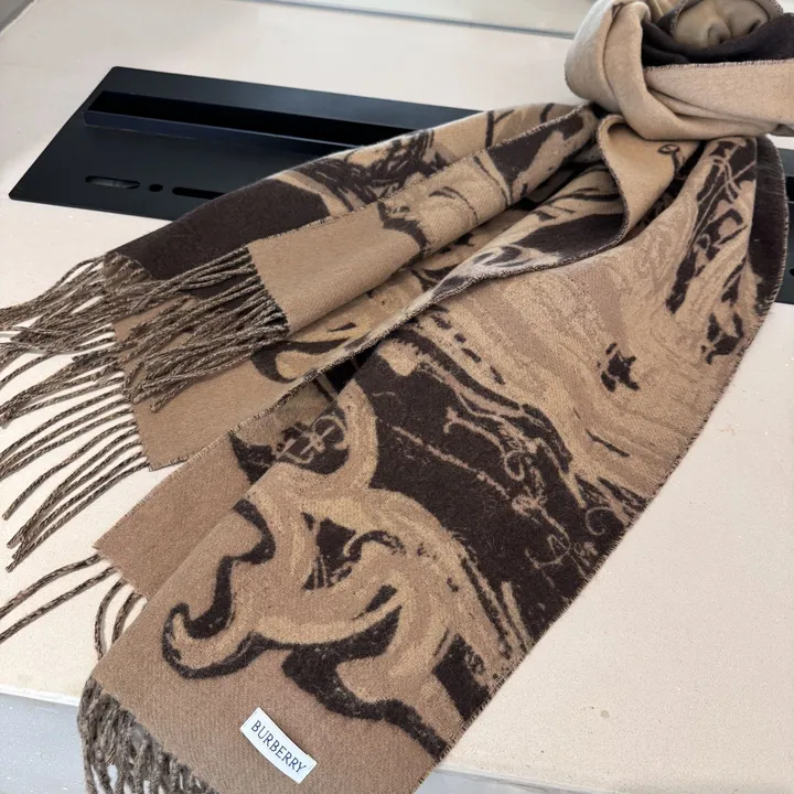 スーパーコピー バーバリー ス マフラー