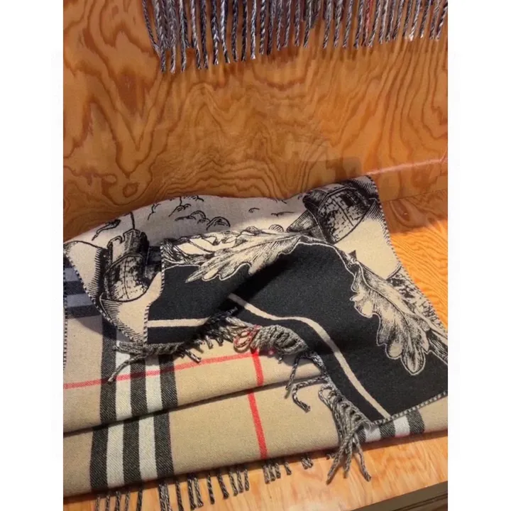 スーパーコピー バーバリー ス マフラー