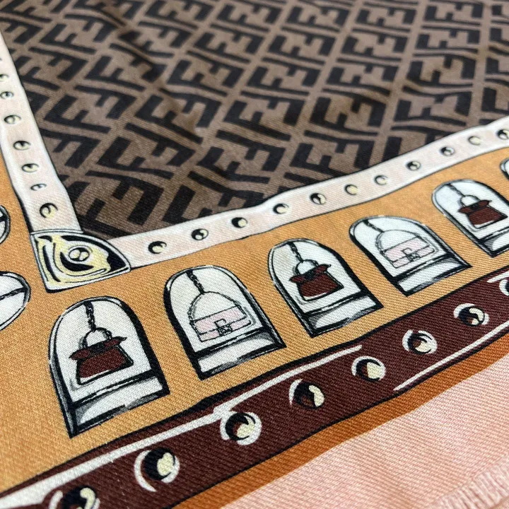 スーパーコピー フェンディ マフラー