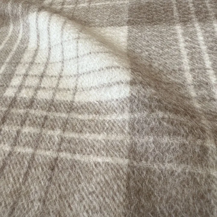 スーパーコピー フェラガモ マフラー