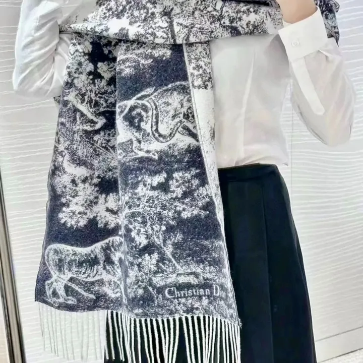 スーパーコピー ディオール マフラー