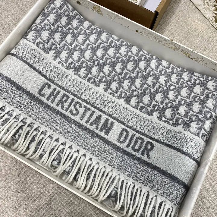 スーパーコピー ディオール マフラー