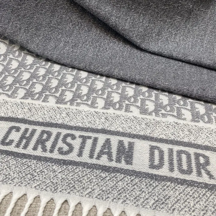 スーパーコピー ディオール マフラー