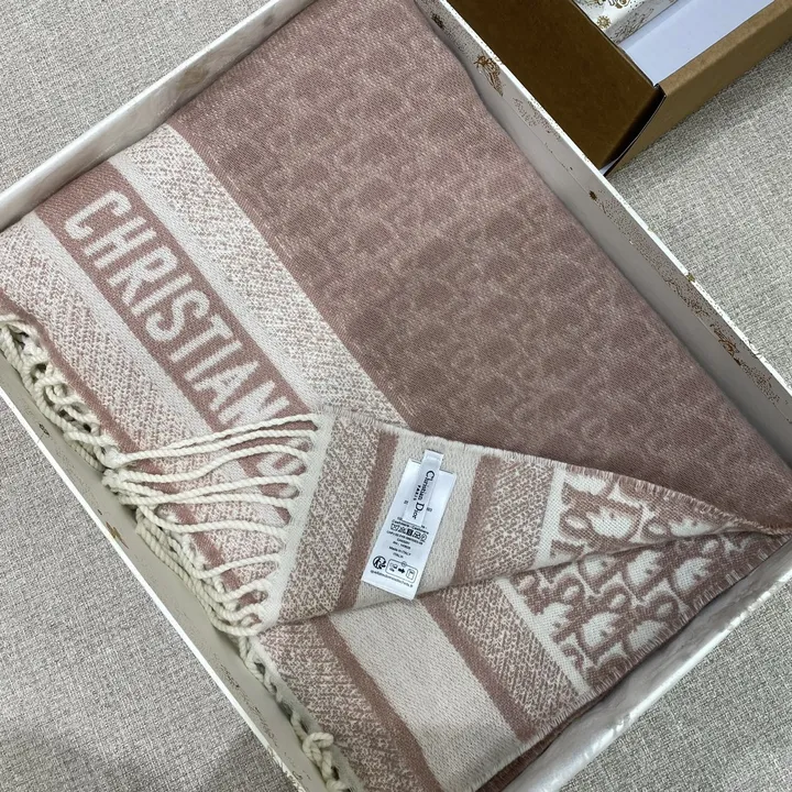 スーパーコピー ディオール マフラー