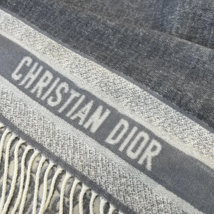 スーパーコピー ディオール マフラー