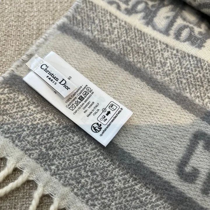 スーパーコピー ディオール マフラー