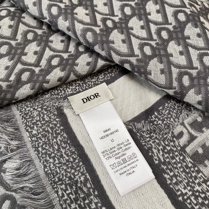 スーパーコピー ディオール マフラー