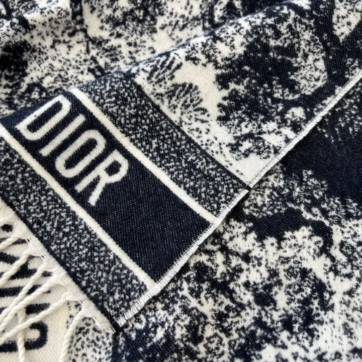 スーパーコピー ディオール マフラー