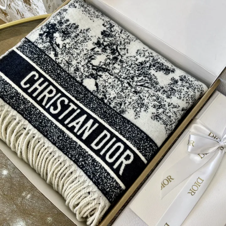 スーパーコピー ディオール マフラー