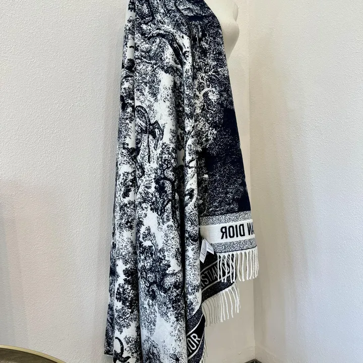 スーパーコピー ディオール マフラー