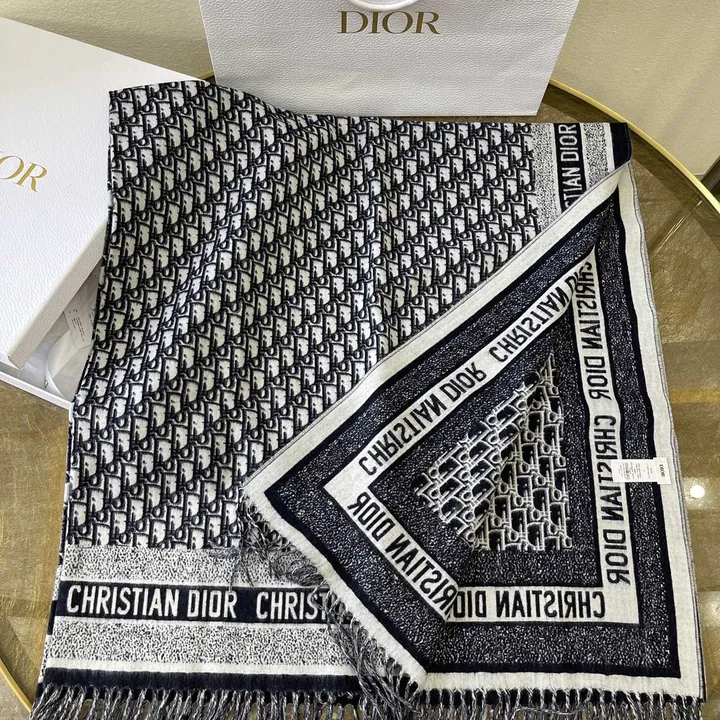 スーパーコピー ディオール マフラー