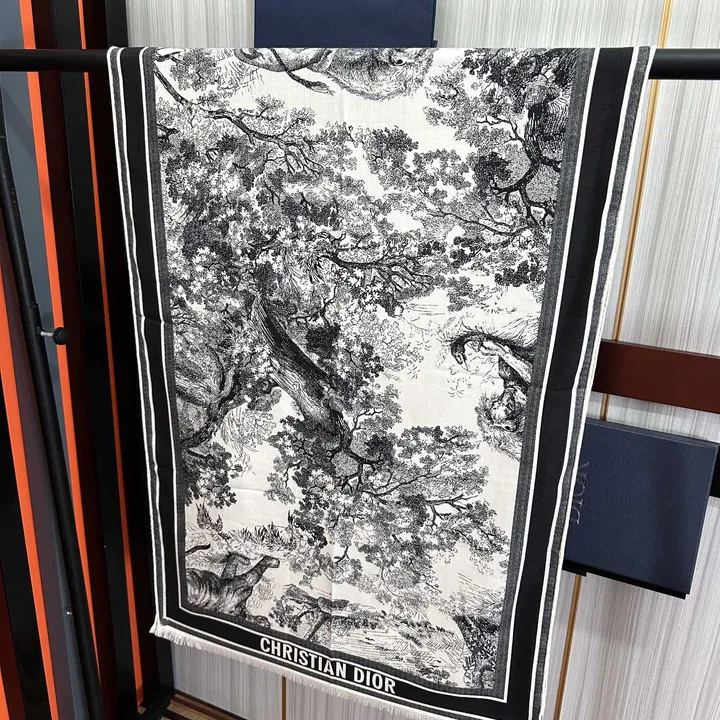 スーパーコピー ディオール マフラー