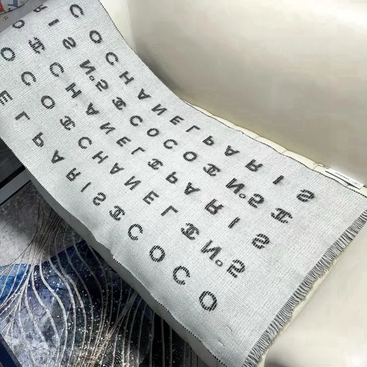 スーパーコピー シャネル マフラー