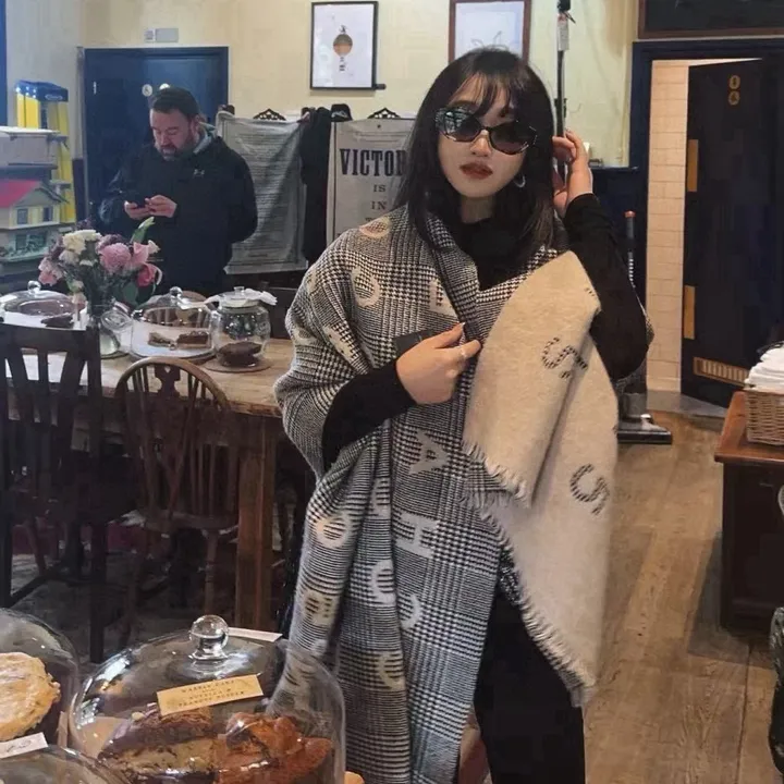 スーパーコピー シャネル マフラー