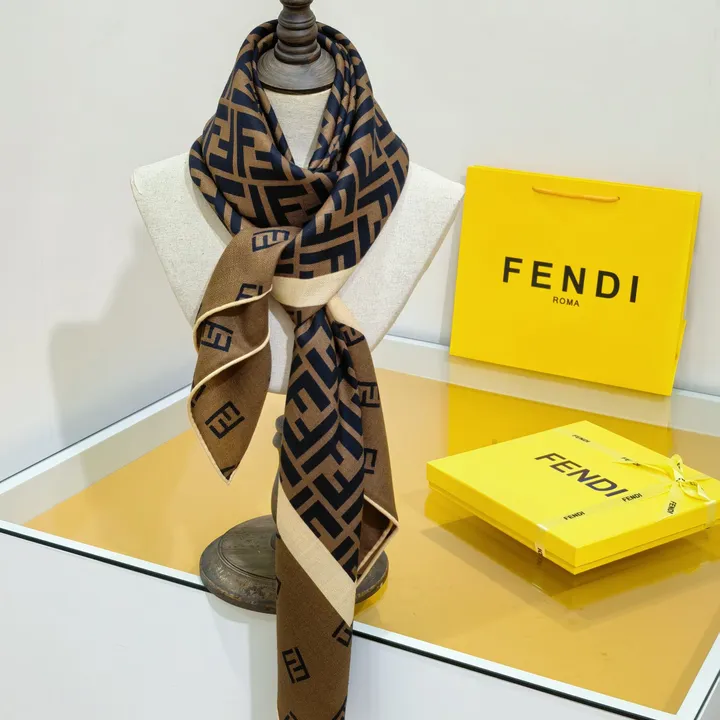 スーパーコピー フェンディ マフラー