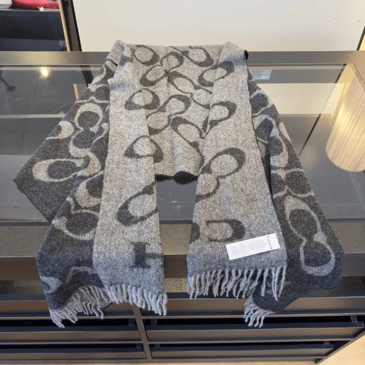 スーパーコピー コーチ マフラー