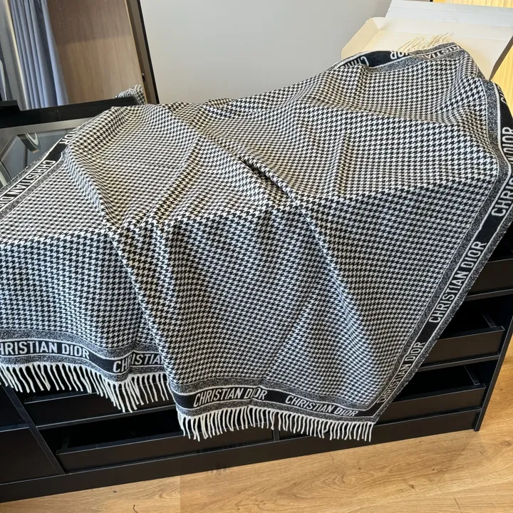 スーパーコピー フェンディ マフラー