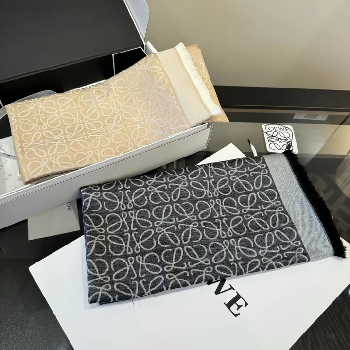 スーパーコピー ロエベ マフラー