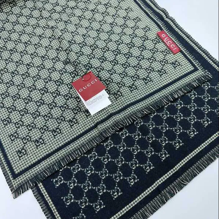 スーパーコピー グッチ マフラー