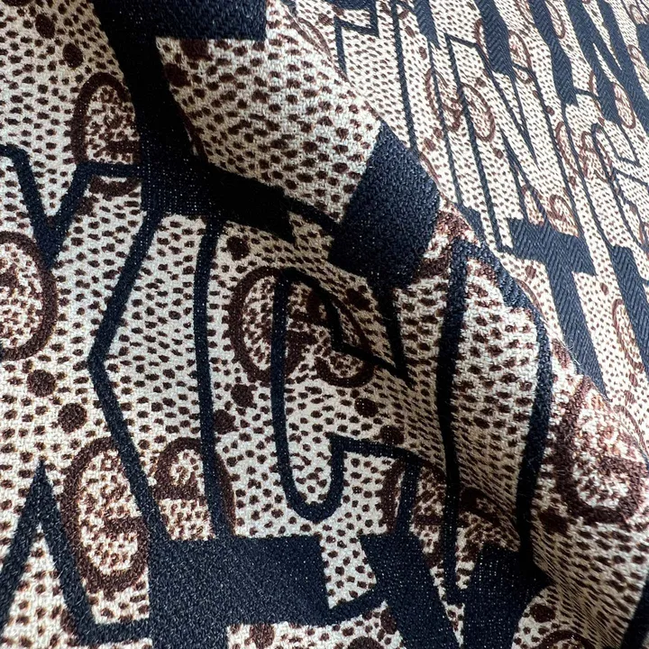 スーパーコピー グッチ マフラー