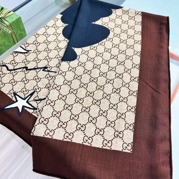 スーパーコピー グッチ マフラー