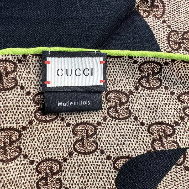 スーパーコピー グッチ マフラー