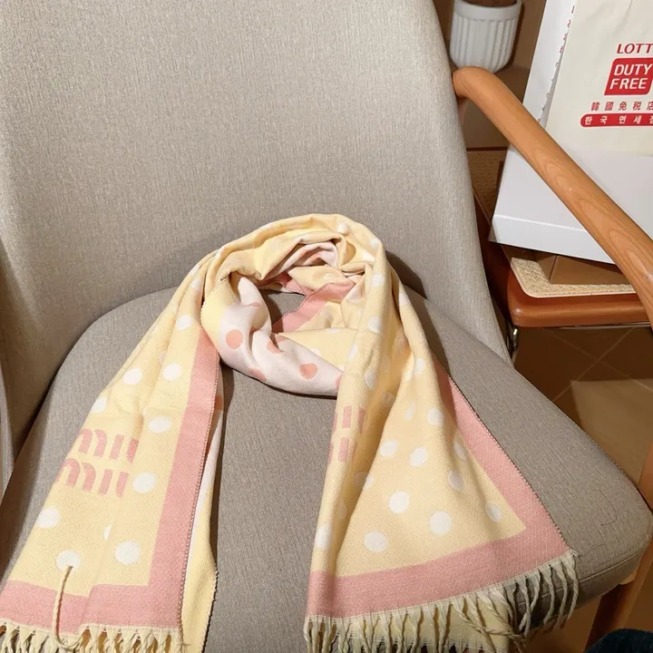 スーパーコピー フェンディ マフラー